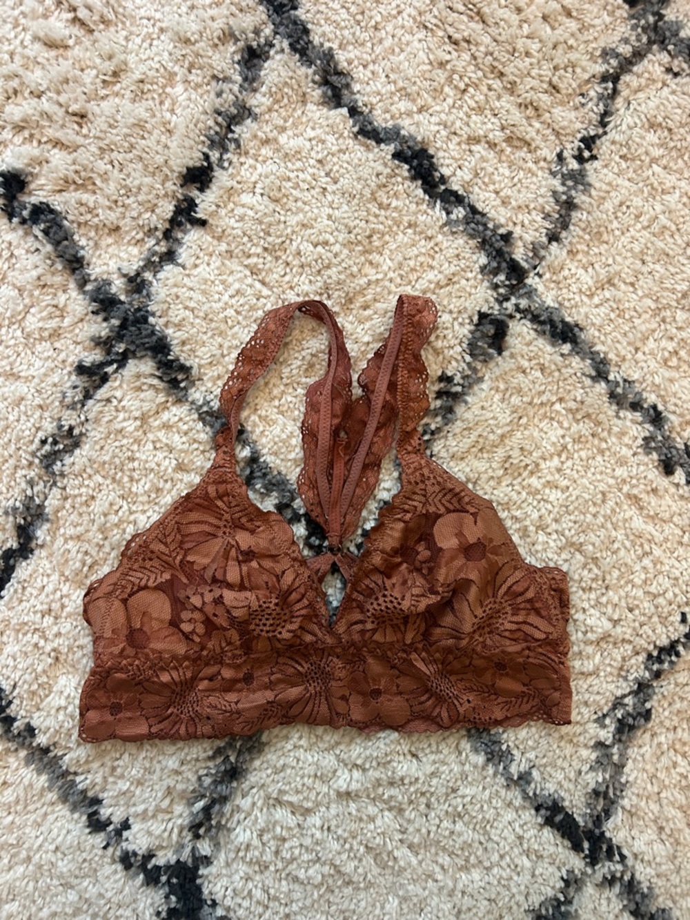 aerie Floral Lace Bralette in Brown